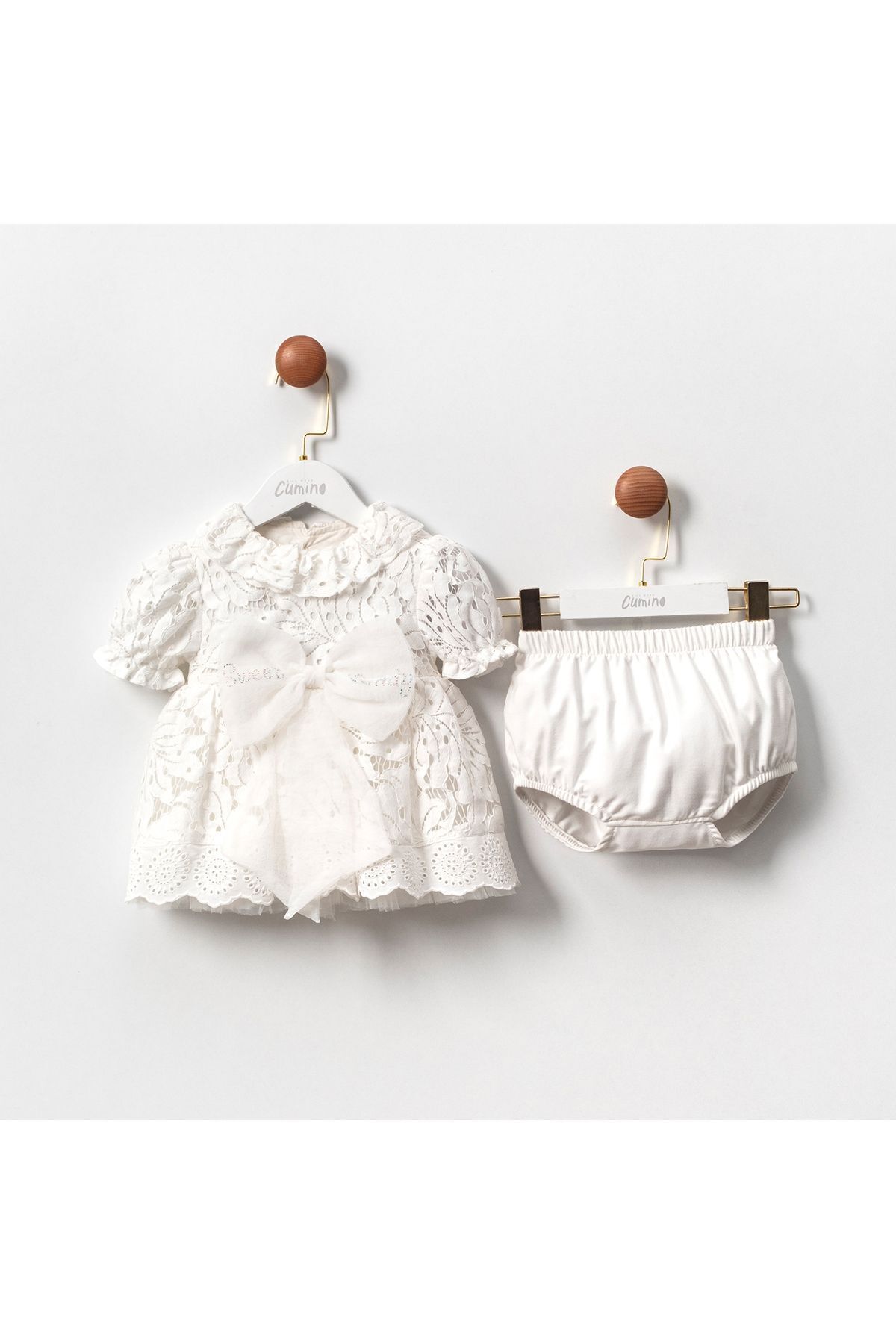 Dantelli Kız Bebek Takım