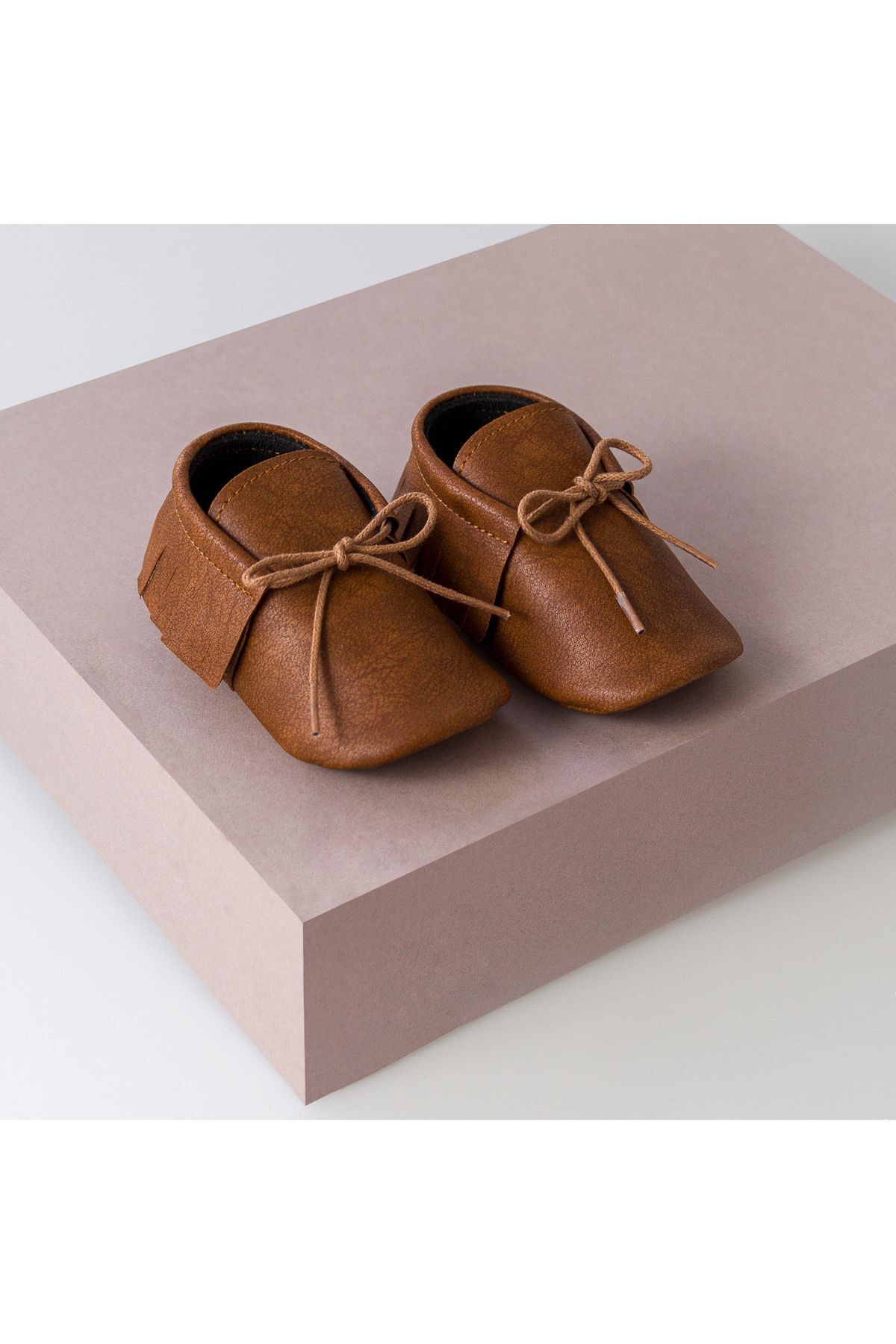 Kırmızı Ponponlu Bebek Makosen