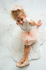 Tina Etekli ve Saç Aksesuarlı İkili Takım