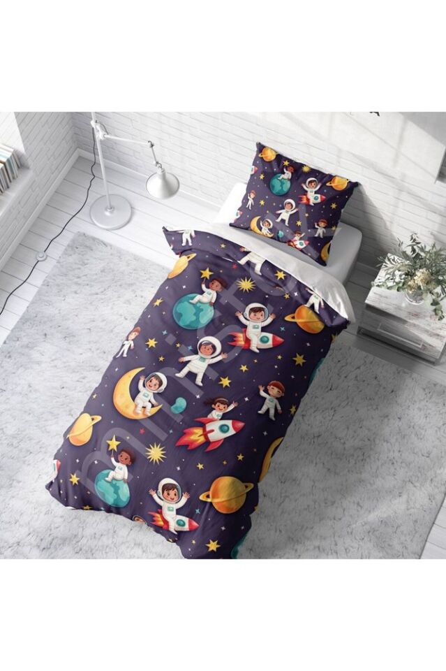 SPACE UZAY Desenli Yastıklı Nevresim Takımı (Çarşafsız)