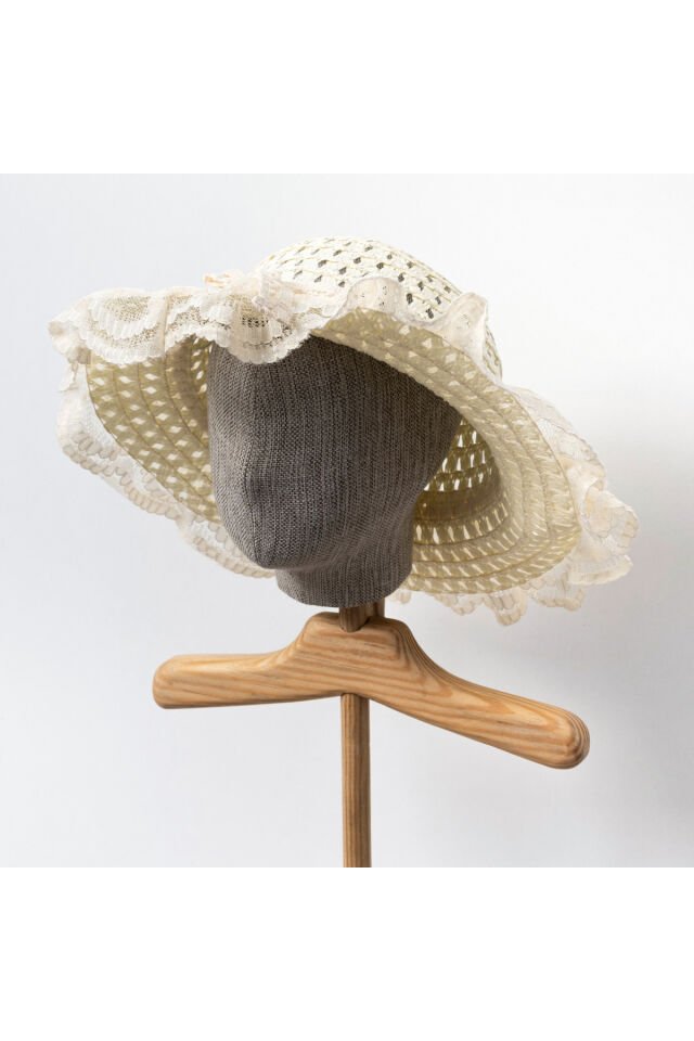 Dantelli Kız Çocuk Şapka