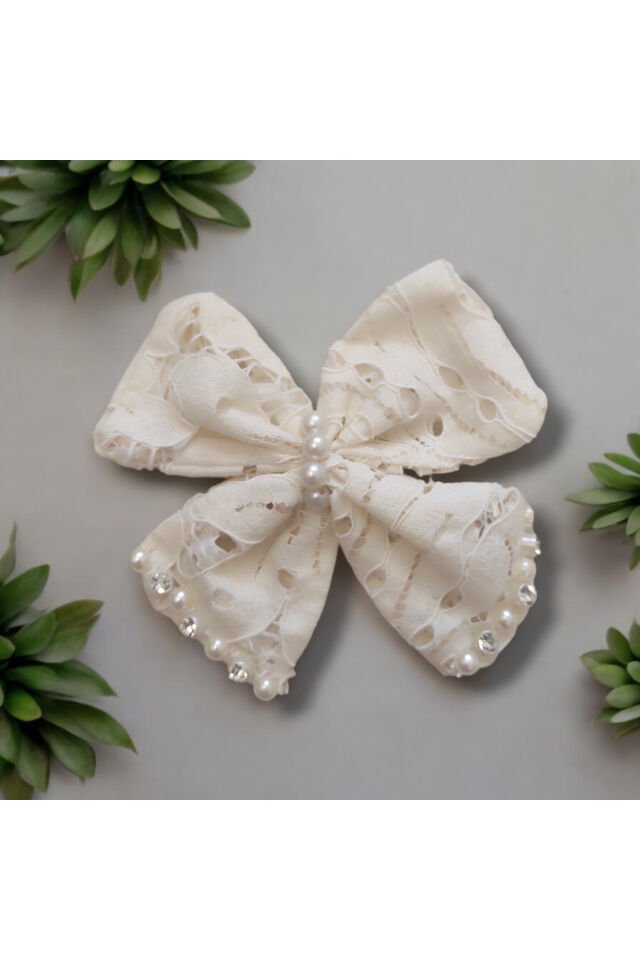 Ekru renk Fiyonklu Toka