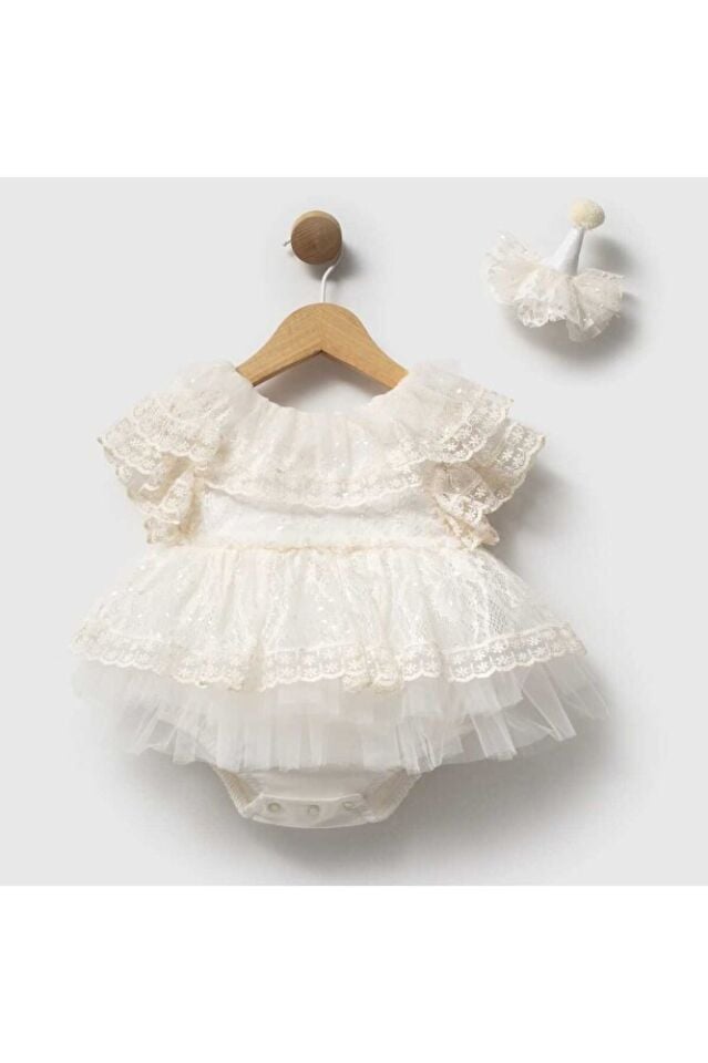 Lily Rose Saç Aksesuarlı Arkası Fiyonklu Dantel Kız Bebek Romper