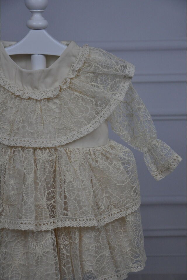 Dantel Yakalı Vintage Bebek Elbisesi