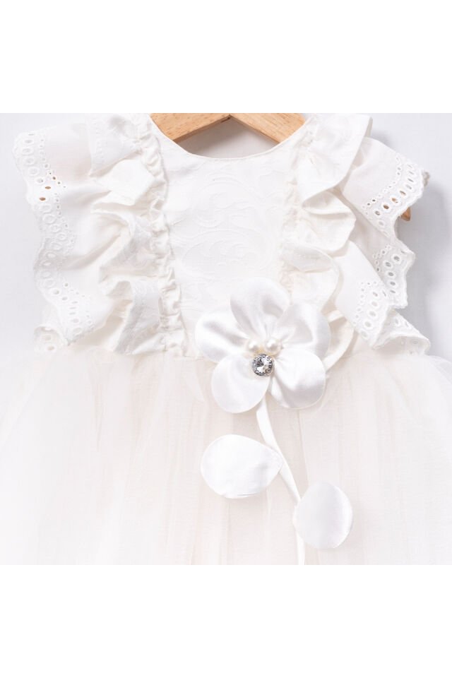 Beyaz Fistolu Fırfır Kollu ve Saç Aksesuarlı Kız Bebek Elbise
