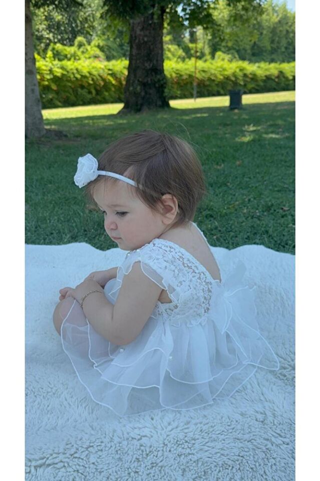 Bonita Dantelli Arkası Fiyonklu Kız Bebek Romper